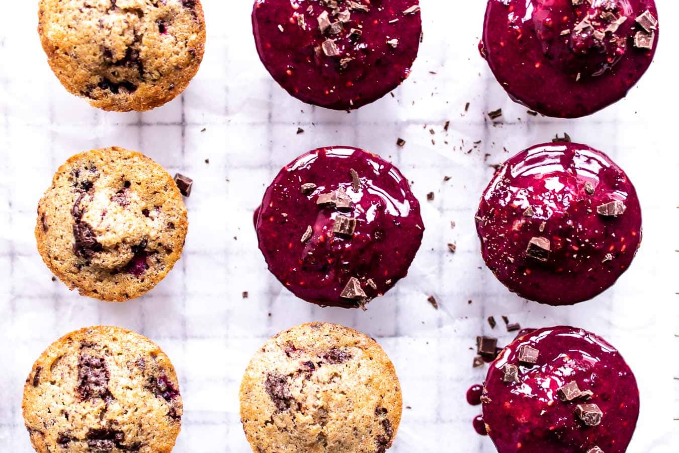 Brombærmuffins med chokolade