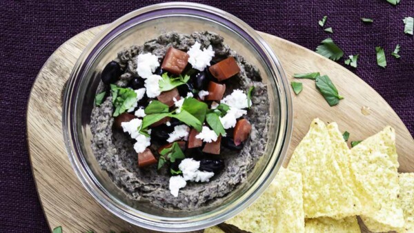 Sort bønnemos - hummus på mexicansk