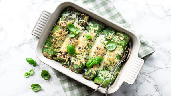 Spinatpandekager med havregryn og forslag til fyld