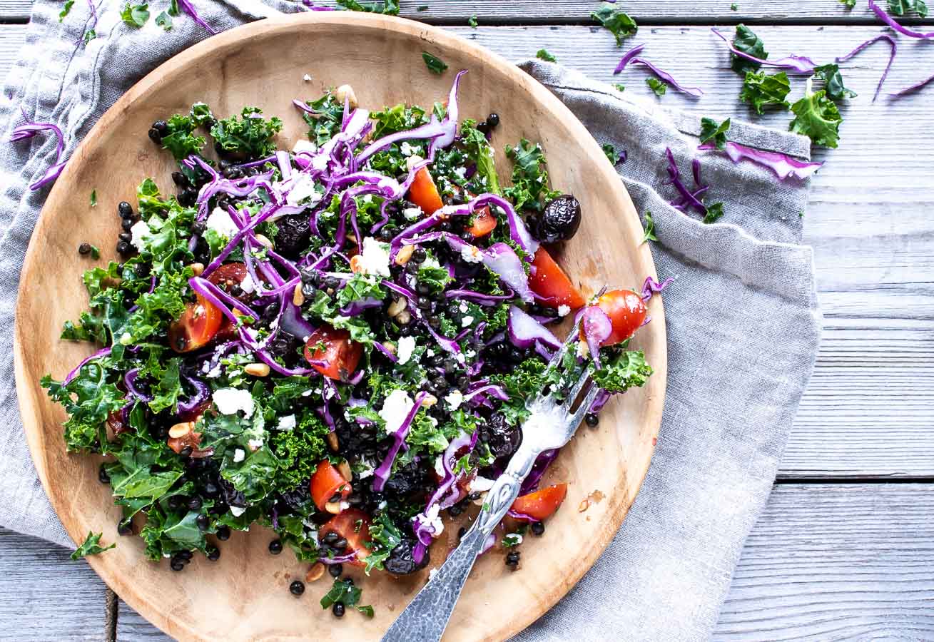 Græsk vintersalat med feta og oliven