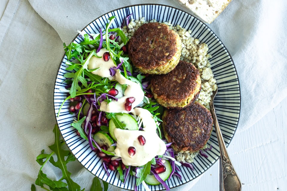 Vegetarfrikadeller med kikærter - hurtige vegetardeller