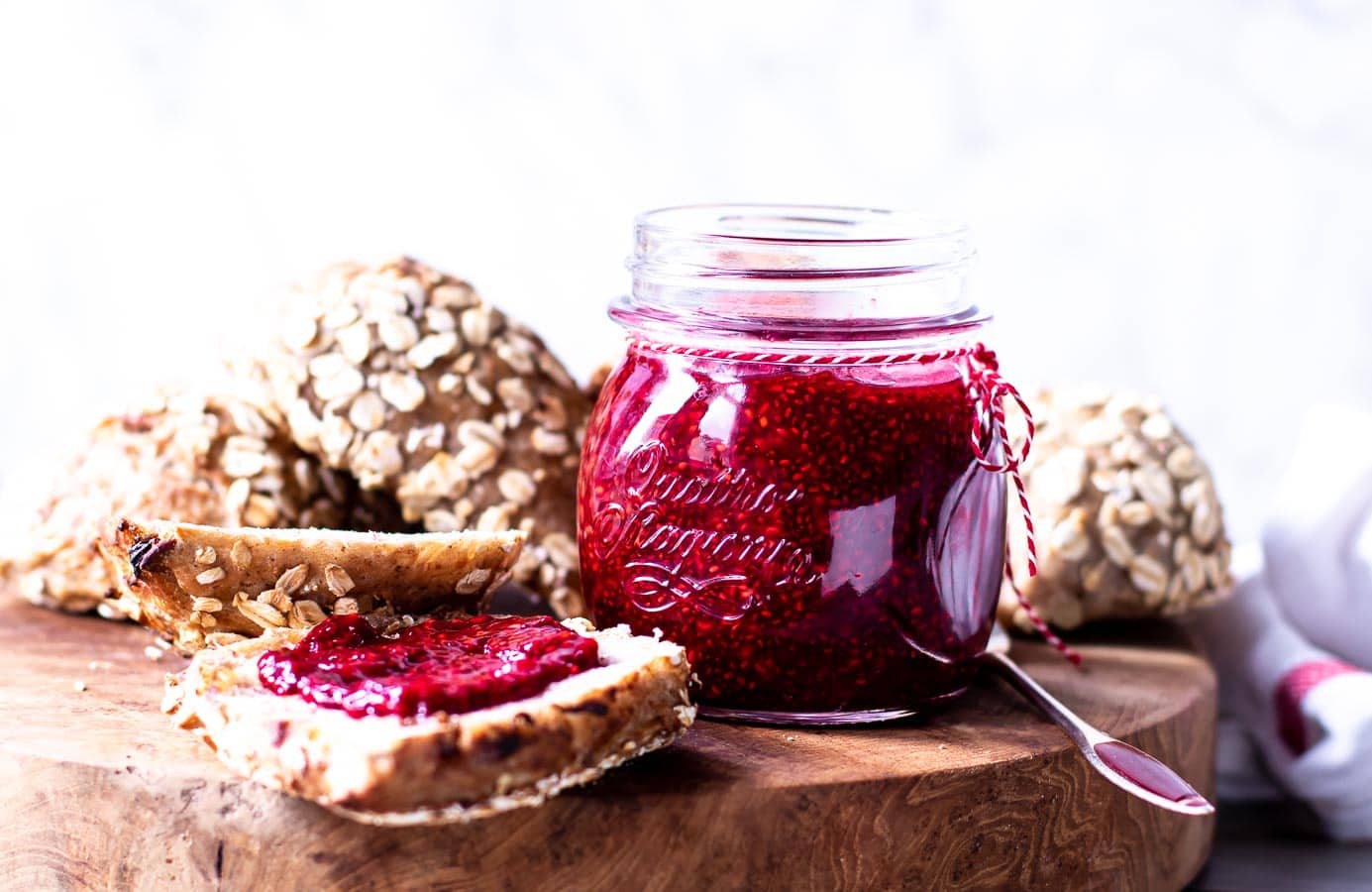 Hindbærmarmelade med chia - lynhurtig og nem