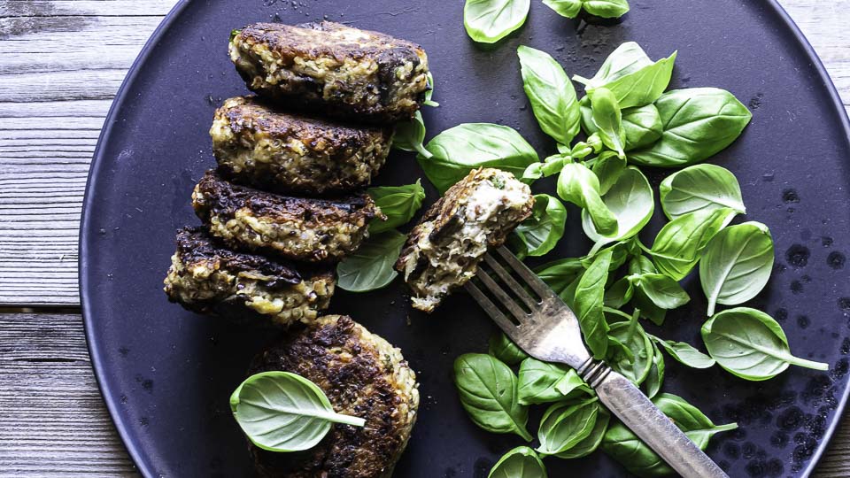 Vegetarfrikadeller med aubergine og italiensk twist