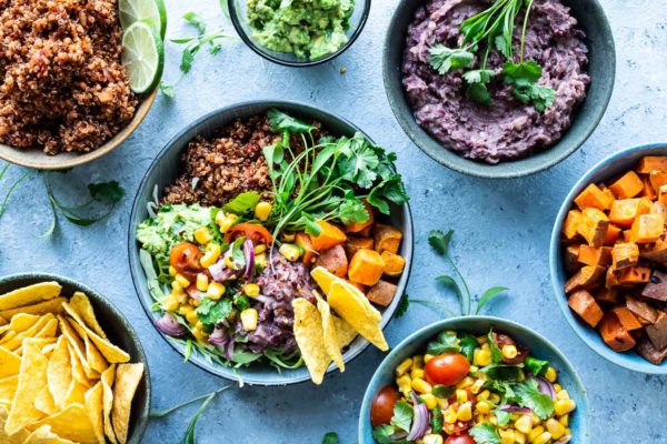 Mexi bowl med quinoa - vegetarisk mexi bowl