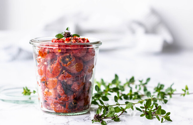 Langtidsbagte tomater i ovn - semidried tomater