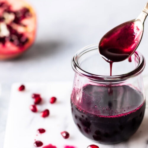 Granatæblesirup til salat, dessert og drinks