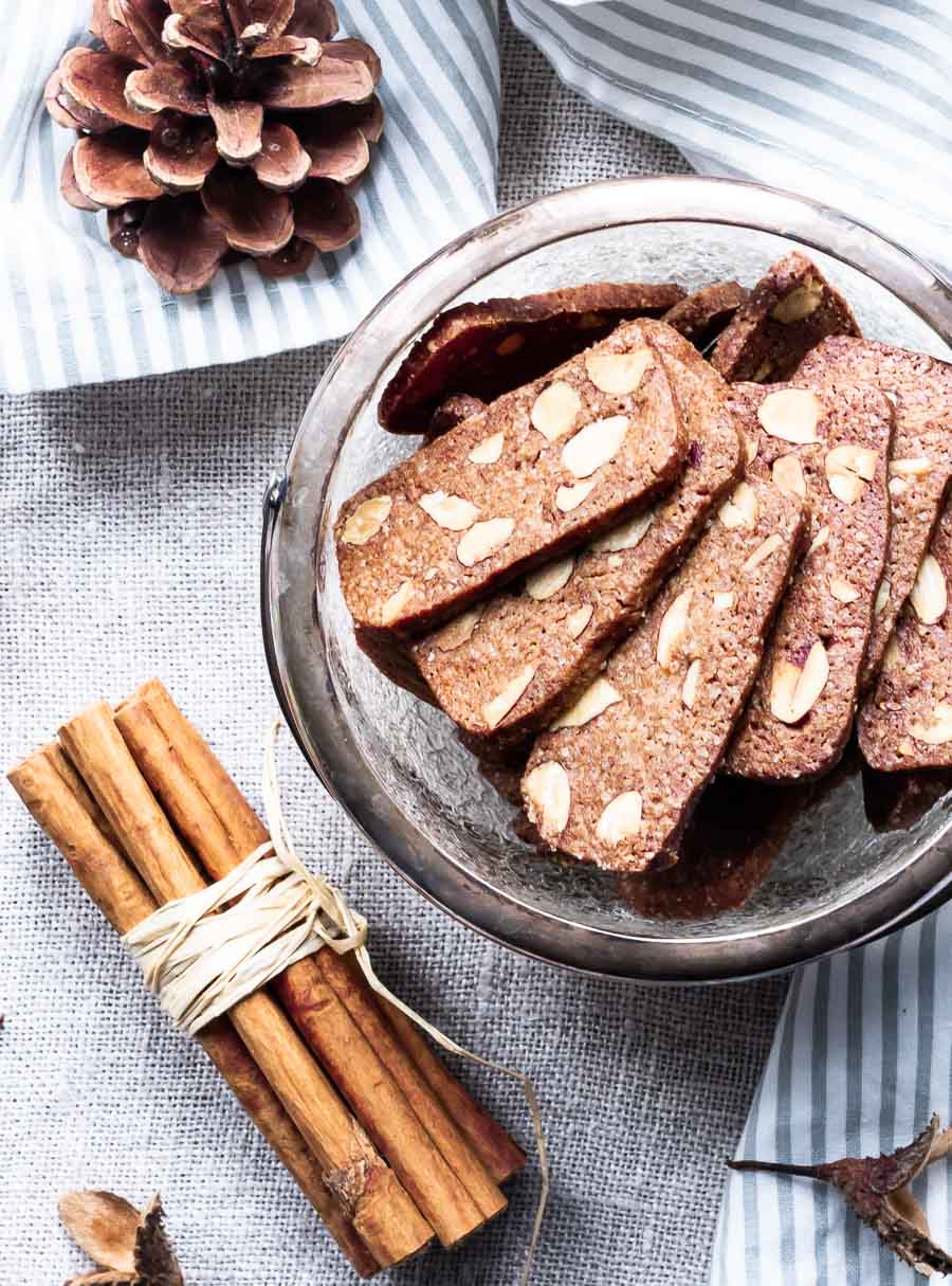 Kanelsmåkager med mandler - mine yndlings julesmåkager