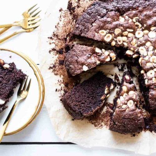 Nem chokoladekage med appelsin og nødder