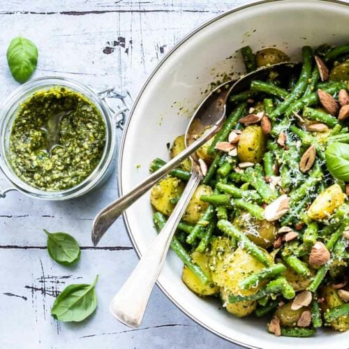 kartoffelsalat med pesto og grønne bønner