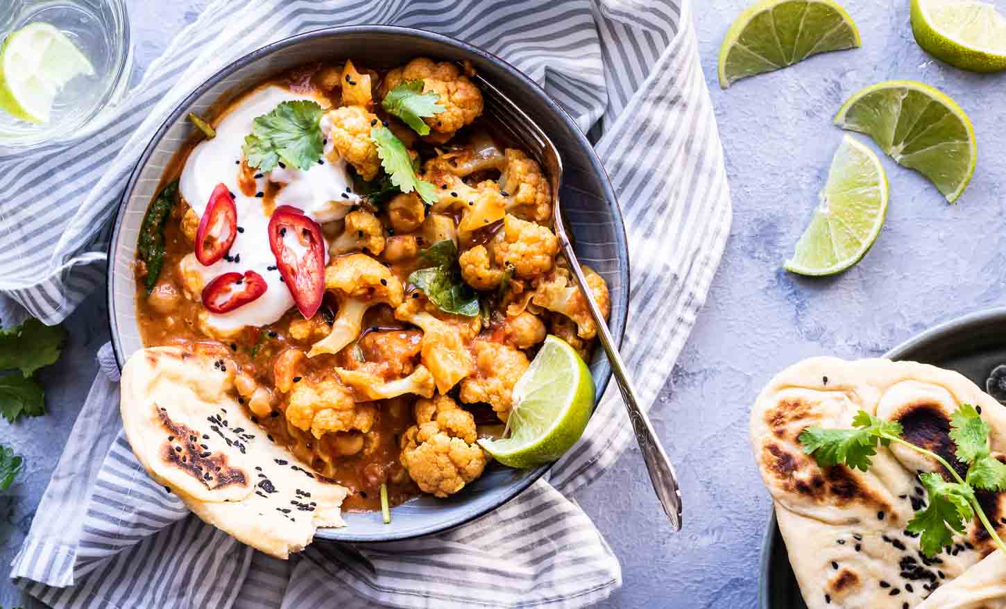 Blomkålscurry med kikærter - vegetar curry på 30 min