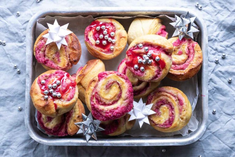 Julesnegle med marcipan