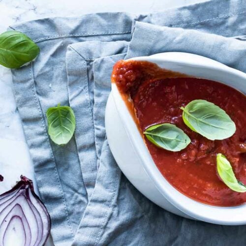 Tomatsovs til pasta - og meget andet!