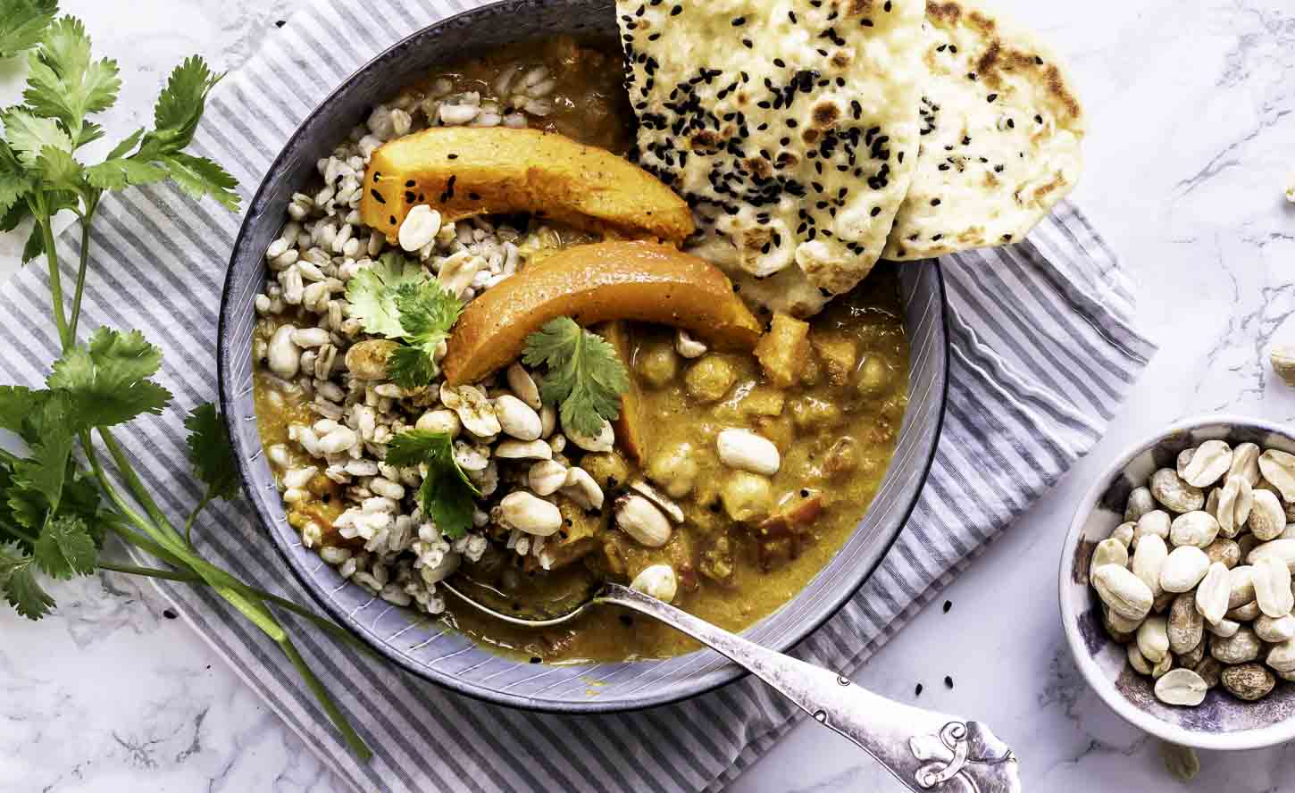 Vegetarisk butter chicken - med græskar