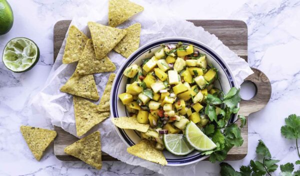 Mangosalsa med ananas og koriander - Muttionline