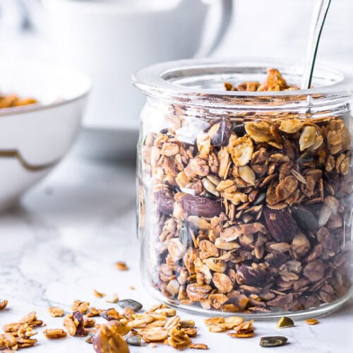 Hjemmelavet granola med nødder