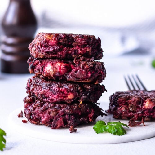 Linsefrikadeller med grønne linser og rødbede