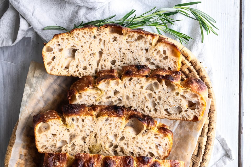Focaccia med surdej - svampet og luftig