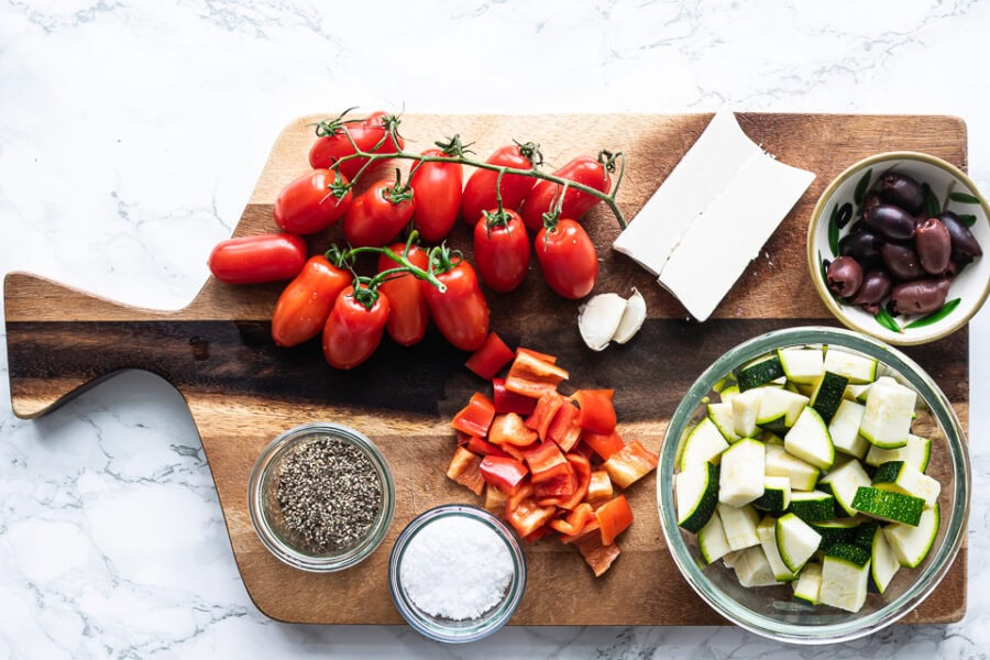 Hvid fisk i ovn med grøntsager og feta-8